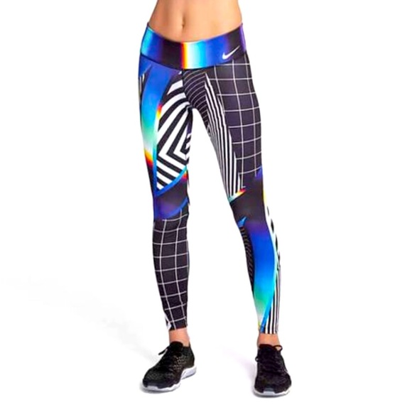 Nike x Felipe Pantone Women's Legendary Graphic Leggings NWOT Small - Picture 1 of 9